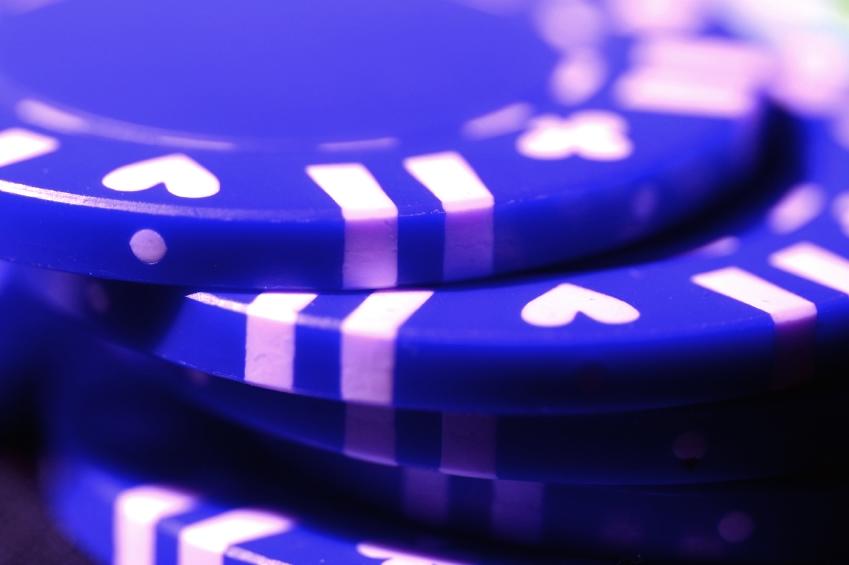 Res_4006185_blue_poker_chips